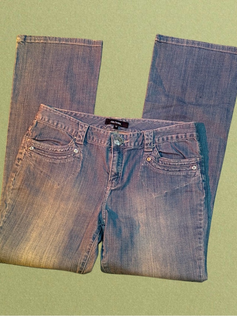 Y2K Women's Boot Cut Jeans in Faded Blue